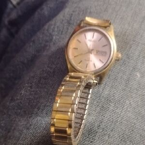 Seiko Two-Tone Gold and Silver Watch